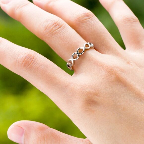 💥  Classic Design 925 Silver Plated Infinity Band Ring, FB16FA1143 - Picture 4 of 5